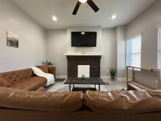 Urban Retreat 2BR Near Downtown - Columbus - 8