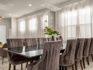 1826SD Amazing 5BR Villa in Windsor Island Near Clubhouse - 4