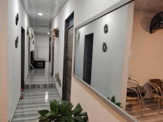 Casa y Apartaestudio de Betty con aire acondicionado - Honda - 4