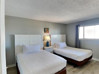 Regency Tower PCB #710 - 7