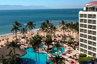 Partial Oceanfront View & Restaurants! - Puerto Vallarta - 0
