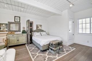 3690 Carlsbad Boulevard - Unit C - Carlsbad - 3