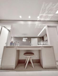 Alto Luxo - 12º Andar, Cama King e Móveis Assinados - 5