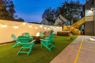 Pickleball, Hot Tub Fun & Relax - Cleveland - 4
