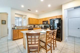 10 Mi to Disney Home with Game Room and Lanai! - Kissimmee - 2