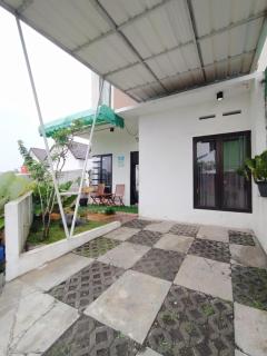 Villa di Karangploso Malang - 2