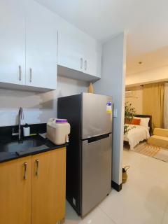 Condo Unit in Manhattan Heights, Cubao - Manila - 1