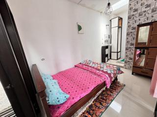 Homestay Murah di Malang Dekat Destinasi Wisata - Malang - 1