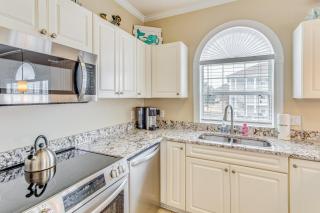 2 Mi to Beach Pool-View Myrtle Beach Escape! - Myrtle Beach - 1