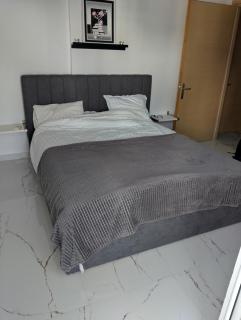 Amazing Sea City View Apartment - Saranda - 9
