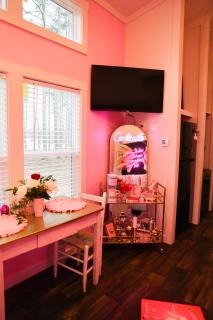 Dolly's Place 2 - Dover - 5