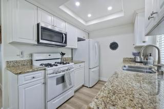 1128 Tait Street Unit D - Oceanside - 3