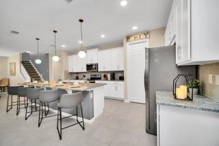 2011FMP High End 9 Bedroom Villa with Pool Spa Near Disne - 1