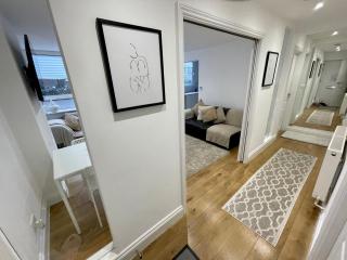 Newley Refurbished 2-Bed Only Minutes from London's Attractions - Londra - 5
