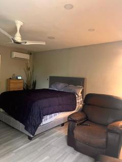 Smart and Modern Room Full Amenities in San Salvador - San Salvador - 8