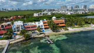 6BR Modern Oceanfront Villa w/ Infinity Pool - Cancún - 8