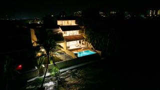 6BR Modern Oceanfront Villa w/ Infinity Pool - Cancún - 3