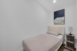 Design Dist Living Pool,Basketball Court and HotTub - 6