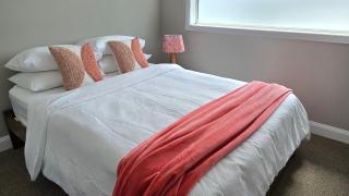 Sandy Shores Capel, New Build, 5m walk to beach, 7 min to springs - 3