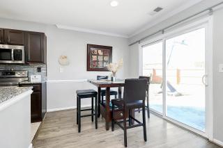 Beautiful home near Lake - Charlotte - 4