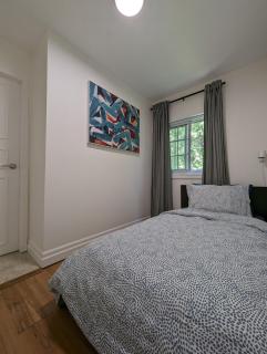 Port Paradise! 5 Bedroom Getaway - Port Elgin - 7
