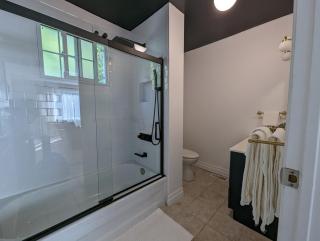 Port Paradise! 5 Bedroom Getaway - Port Elgin - 6
