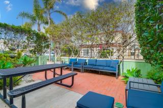 Steps to ocean & bay large patio 4 parking spots - San Diego - 2