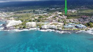 Charming 2 Bedroom Condo, Walk to Historic Kailua Village Hotspots with King Bed, AC - 4
