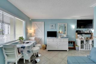 445 S Gulfview Blvd Unit 412 - Clearwater Beach - 7