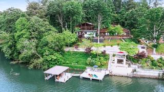 Lake Hickory Trio 3BR Blue Unit - Hickory - 9