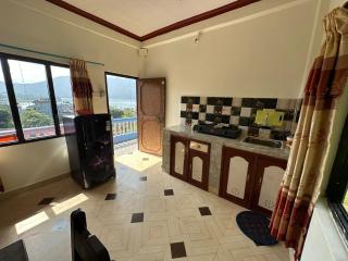 Gate of Himalaya hotel and apartment - Pokhara - 8