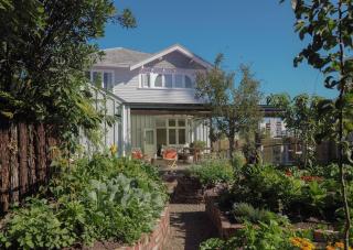 Beautiful Central City Villa - Whole House - Christchurch - 8