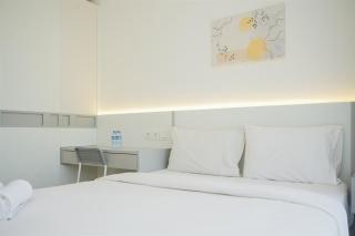 Fully Furnished and Tidy Studio Sky House BSD Apartment By Travelio - Tangerang - 0