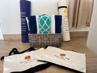 Seas the Day TCI -Sonos, Covered Balcony, hot tub - 1