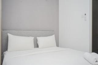 Modern Studio with Cozy Design Serpong Garden Apartment By Travelio - Tangerang - 8