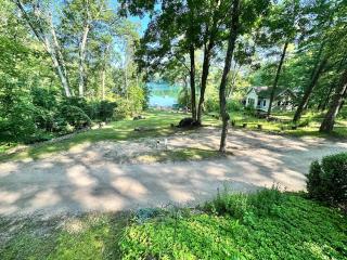 Emerald Cove Cottage-3 bd, 2 ba-Sleeps 10 - 3