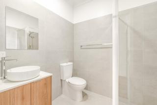 Canterbury Street Apartments - 4