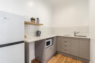 Canterbury Street Apartments - 3