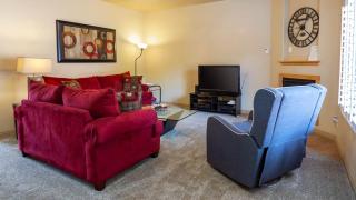 Kanab Townhome Pool and Hot Tub Pets OK - Kanab - 5