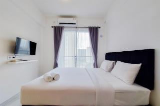 Strategic and Elegant Studio Apartment at Sky House BSD By Travelio - Tangerang - 1