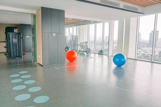 Nice and Comfort 1BR at The Smith Alam Sutera Apartment By Travelio - 3