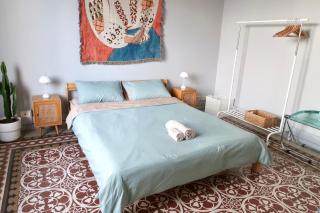 Cozy Esthers Room T with Balcony - Florenz - 9