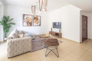Frank Porter - Bahar 1 - Dubai - 8