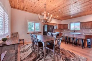 Sequoia Homestead in Kanab Pets OK Heated Pool - 4