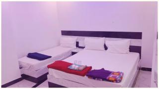 AYODHYA HOTEL Hanuman Jee near temple -Fully-air-conditioned hotel with Free wifi-facility, Best Hotel Inn Ayodhya - Ayodhya - 8