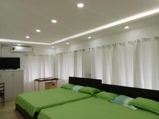 Eevas Farm Stay - Cochin - 2