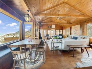 Seacoast Sanctuary Warm and inviting cottage with uninterrupted oceanfront 1914 - 2