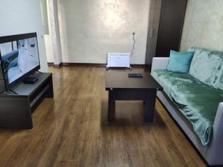 Studio Apartment on Komitas Street Near Metro Barekamutyun - Erevan - 2