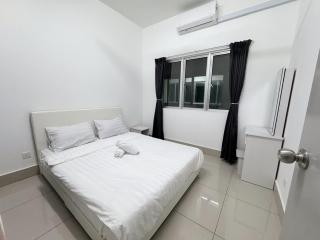 NEW Minimalist Cozy 3R3B SgBesi - 6 pax - Kuala Lumpur - 7