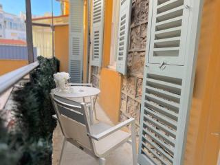 ⁂ Appartement cosy avec balcon 300m de la plage - 1